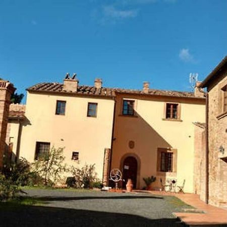 Ostello Sigerico Gambassi Terme Exterior photo